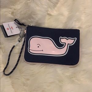 Vineyard Vines Whale Wristlet